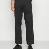 Selected Homme SLHLOOSE FLEX - Chino - Black