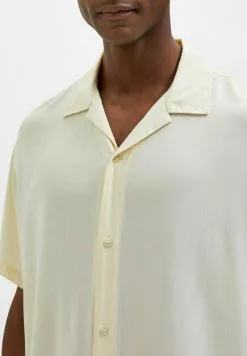 Selected Homme EINFARBIGES - Chemise - Lemon Icing -Selected Homme Soldes Boutique 9ef4e42d284e4f4c89df97ec627e28a9