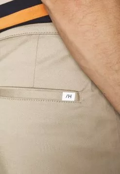 Selected Homme SLHLOOSE FLEX - Chino - Chinchilla -Selected Homme Soldes Boutique a6a430399f8642d69f9aa430c0e752d0