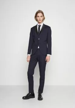 Selected Homme SLHSLIM DANELOGAN SUIT - Costume - Navy Blazer 17 Selected Homme SLHSLIM DANELOGAN SUIT - Costume - Navy Blazer -Selected Homme Soldes Boutique a6e6de62e1044964931724d13ab25dc5