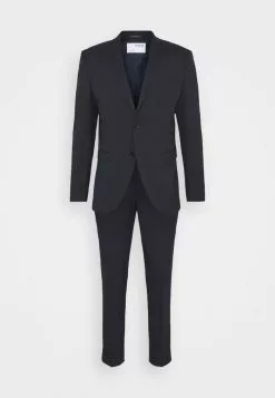 Selected Homme SLHSLIM MYLOLOGAN CROP SUIT - Costume - Navy Blazer -Selected Homme Soldes Boutique a8cab978fe244eb1a208f13f4ef59161