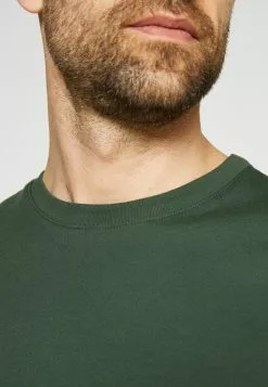 Selected Homme SLHNORMAN SS O-NECK S NOOS - T-shirt Basique - Sycamore 12 Selected Homme SLHNORMAN SS O-NECK S NOOS - T-shirt Basique - Sycamore -Selected Homme Soldes Boutique ac2e11de320a4921b1d0cba91837b58b