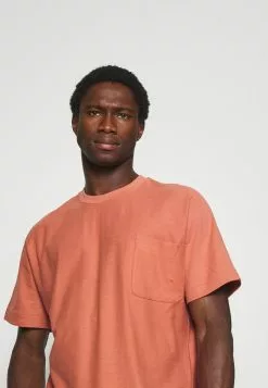 Selected Homme SLHRELAXALBION O NECK TEE - T-shirt Basique - Light Mahogany -Selected Homme Soldes Boutique ae9d3fe63623427e923577c6328956eb