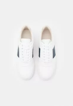 Selected Homme SLHOSCAR CLEAN - Baskets Basses - Dark Navy 13 Selected Homme SLHOSCAR CLEAN - Baskets Basses - Dark Navy -Selected Homme Soldes Boutique af69d09e01db4d89be6384e3626c499a