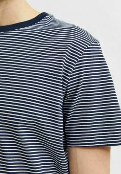 Selected Homme T-shirt Imprimé - Navy Blazer 10 Selected Homme T-shirt Imprimé - Navy Blazer -Selected Homme Soldes Boutique b292312c46104a1eba2c6b376388a915