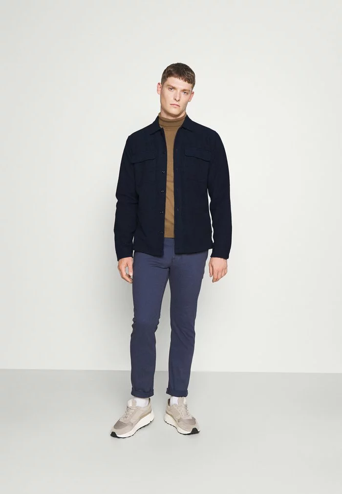 Selected Homme SLHLOOSEKODY SOLID - Chemise - Navy Blazer 2 Selected Homme SLHLOOSEKODY SOLID - Chemise - Navy Blazer – Image 2