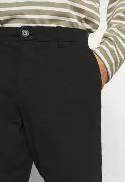 Selected Homme SLHCHESTER FLEX CAMP - Short - Black 12 Selected Homme SLHCHESTER FLEX CAMP - Short - Black -Selected Homme Soldes Boutique b5027592cf87461695fd8934657ec532
