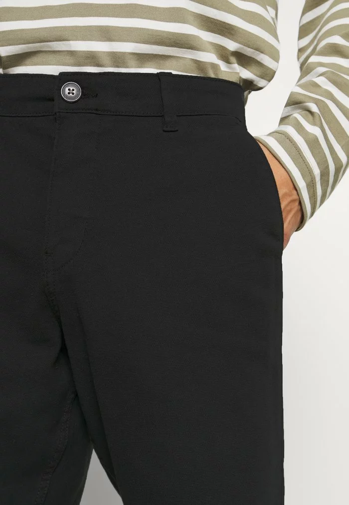 Selected Homme SLHCHESTER FLEX CAMP - Short - Black 5 Selected Homme SLHCHESTER FLEX CAMP - Short - Black – Image 5