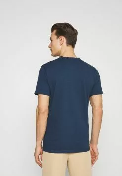 Selected Homme SLHDUKE SPLIT NECK TEE - T-shirt Basique - Insignia Blue 8 Selected Homme SLHDUKE SPLIT NECK TEE - T-shirt Basique - Insignia Blue -Selected Homme Soldes Boutique b74f09d78a7c46cba6ee1e6c278e8586