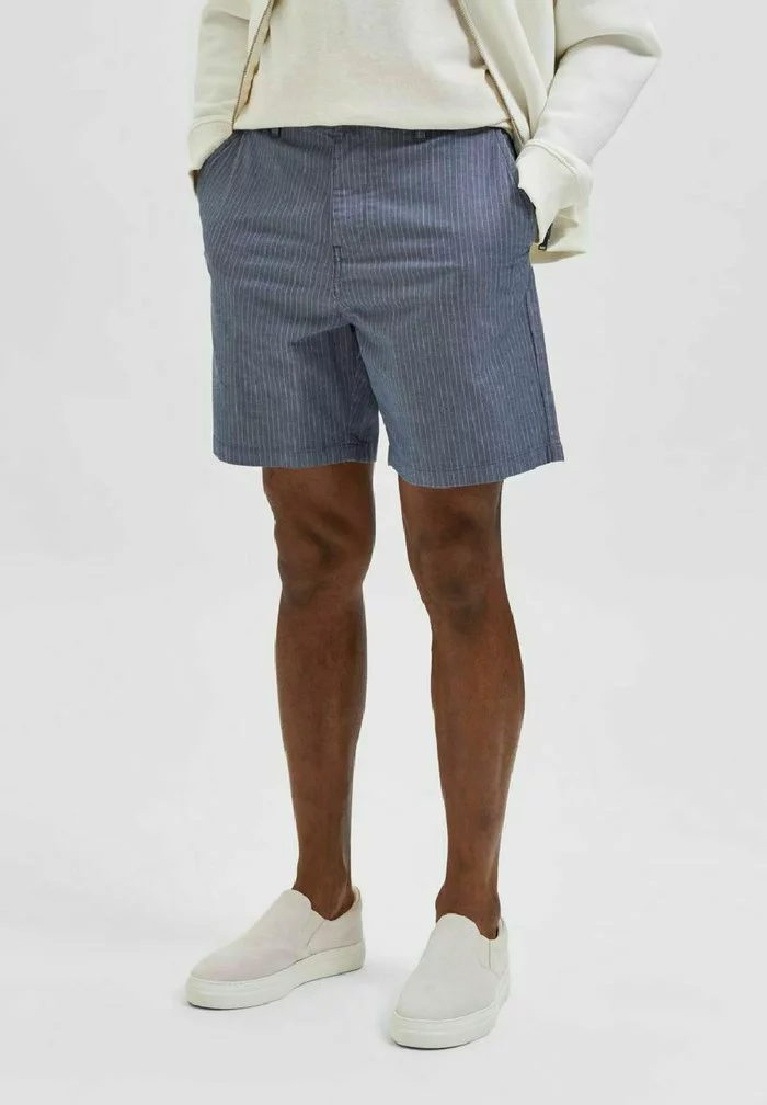 Selected Homme COMFORT FIT - Short - Dark Sapphire 1 Selected Homme COMFORT FIT - Short - Dark Sapphire