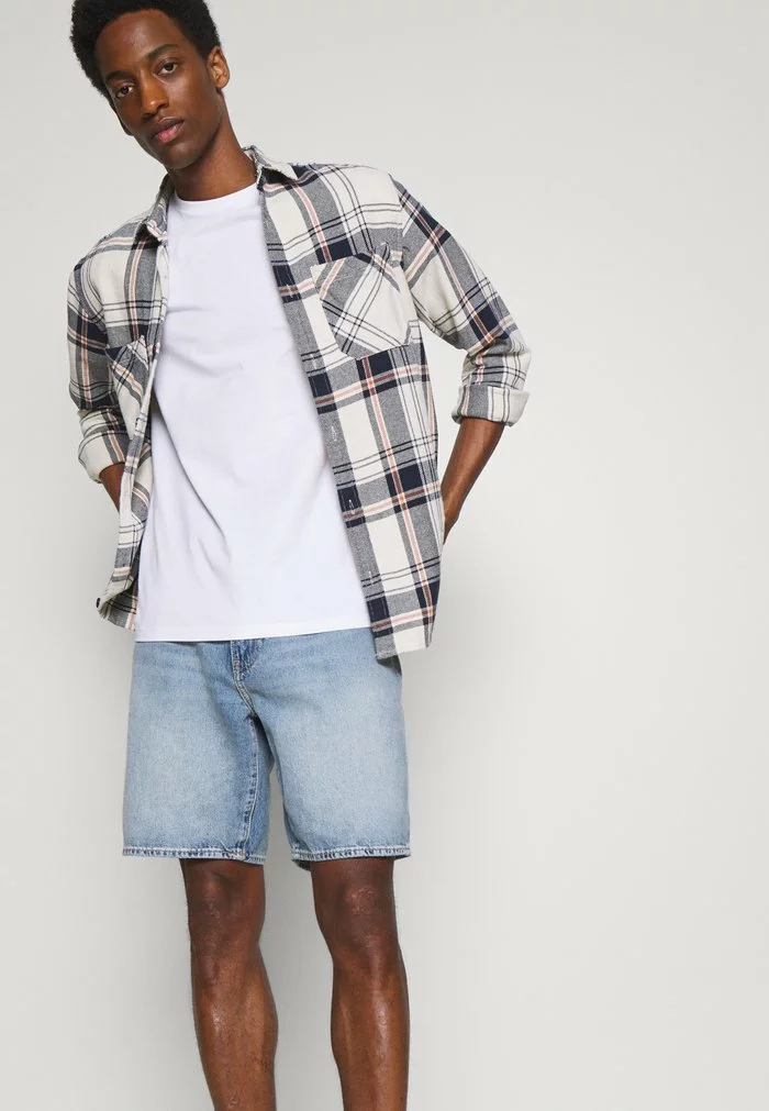 Selected Homme SLHREGPAT O NECK TEE - T-shirt Imprimé - White 4 Selected Homme SLHREGPAT O NECK TEE - T-shirt Imprimé - White – Image 4