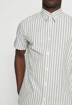 Selected Homme SLHREGNEW CLASSIC - Chemise - Smoke Green 12 Selected Homme SLHREGNEW CLASSIC - Chemise - Smoke Green -Selected Homme Soldes Boutique b8daf568c9a5429688d5e0f54da0feee