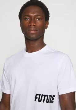 Selected Homme SLHDRILL ONECK TEE - T-shirt Imprimé - Bright White -Selected Homme Soldes Boutique b9e65975f76c4115b969b4530a18b4b8