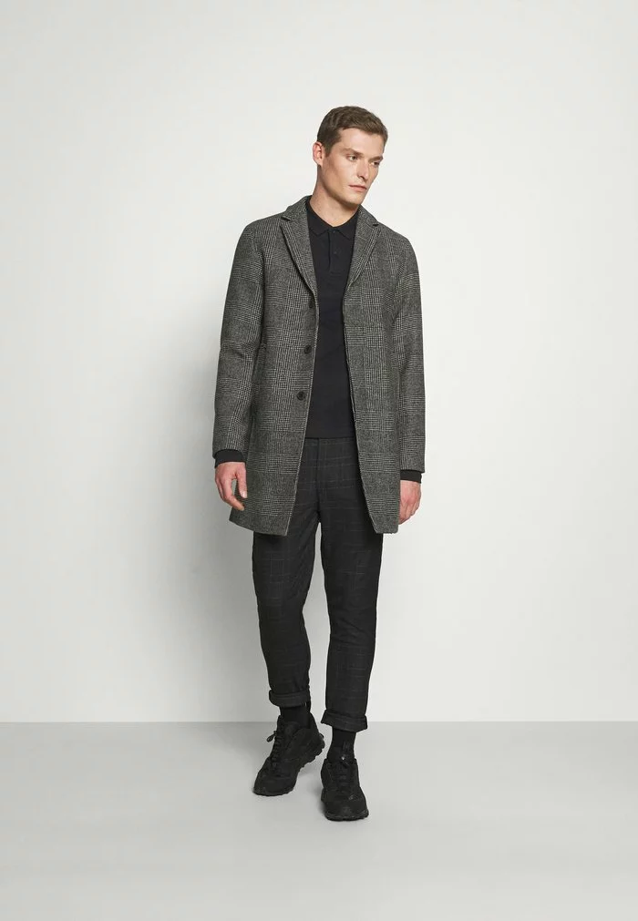 Selected Homme SLHPARIS - Polo - Black 2 Selected Homme SLHPARIS - Polo - Black – Image 2