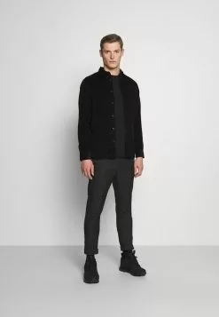 Selected Homme SLHREGHENLEY CAMP - Chemise - Black 6 Selected Homme SLHREGHENLEY CAMP - Chemise - Black -Selected Homme Soldes Boutique c1752ca6289648a4bab567b874437eb5