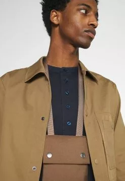 Selected Homme SLHRELAXVISTA - T-shirt Imprimé - Sky Captain 11 Selected Homme SLHRELAXVISTA - T-shirt Imprimé - Sky Captain -Selected Homme Soldes Boutique c282e432cf6a4a4fb1e4784212b20170