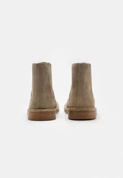 Selected Homme SLHRIGA CHELSEA BOOT - Bottines - Cornstalk 8 Selected Homme SLHRIGA CHELSEA BOOT - Bottines - Cornstalk -Selected Homme Soldes Boutique cab29d9f343d4c849a4cc1d987b41181