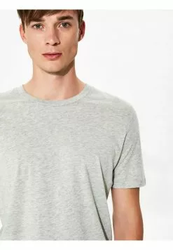Selected Homme SHDTHEPERFECT - T-shirt Basique - Light Grey Melange 8 Selected Homme SHDTHEPERFECT - T-shirt Basique - Light Grey Melange -Selected Homme Soldes Boutique db1a01a08fc742c1bc9d121efd693425