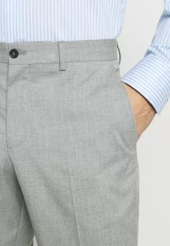 Selected Homme SLHSLIM MYLOLOGAN CROP SUIT - Costume - Light Grey Melange 24 Selected Homme SLHSLIM MYLOLOGAN CROP SUIT - Costume - Light Grey Melange -Selected Homme Soldes Boutique dfc9841d1ab74b75bc291252addb14f0