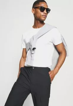 Selected Homme SLHSLIMTAPERED JEROME PANTS - Pantalon Cargo - Black -Selected Homme Soldes Boutique e020fb0d8ef94c03aee26a7028d3ac5c