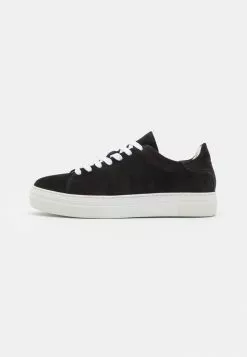 Selected Homme SLHDAVID CHUNKY TRAINER - Baskets Basses - Black