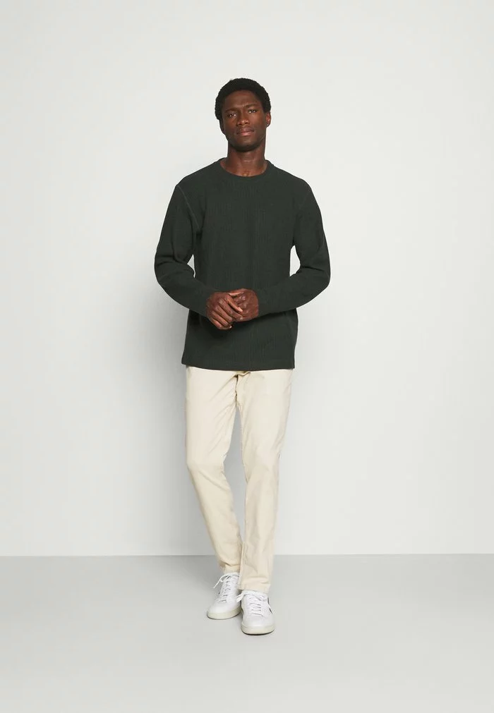 Selected Homme SLHSLIM CHESTER FLEX PANTS - Chino - Oyster Gray 2 Selected Homme SLHSLIM CHESTER FLEX PANTS - Chino - Oyster Gray – Image 2