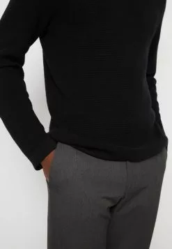 Selected Homme Pullover - Black -Selected Homme Soldes Boutique e29706e2bc284fc6ba2602cdafd869c7