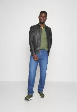 Selected Homme SLHAZE SPORT - Polo - Olivine -Selected Homme Soldes Boutique e2d8b23e8c874ec9ac7934e872c0a0eb