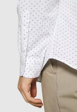 Selected Homme SLHSLIMNEW SHIRT - Chemise - Bright White -Selected Homme Soldes Boutique e34d75113efe4d1185f781d0ba08f842