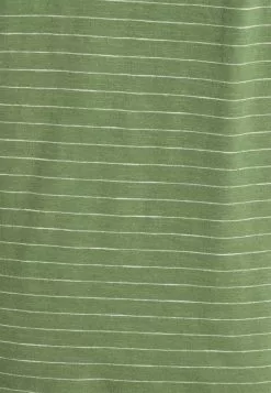 Selected Homme SLHMORGAN STRIPE O NECK TEE - T-shirt Basique - Vineyard Green/egret -Selected Homme Soldes Boutique e35ad87beaa34765aad3ca3cda0db381