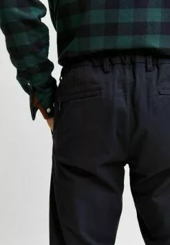 Selected Homme SLHSLIMTAPERED YORK - Chino - Dark Sapphire 10 Selected Homme SLHSLIMTAPERED YORK - Chino - Dark Sapphire -Selected Homme Soldes Boutique e3df609d0f9d478badf56a9aa17b5114