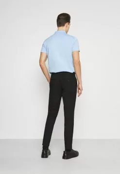 Selected Homme SLHSLIM MYLOLOGAN CROP - Pantalon Classique - Black -Selected Homme Soldes Boutique e683aa29c618494b977943423f22de0a