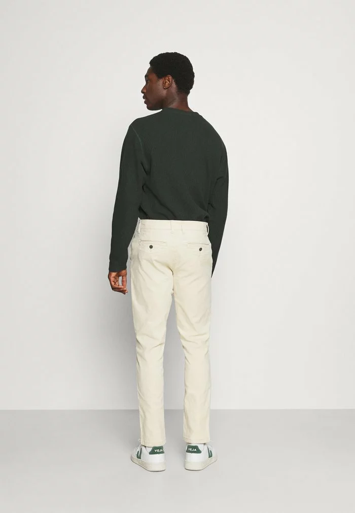 Selected Homme SLHSLIM CHESTER FLEX PANTS - Chino - Oyster Gray 3 Selected Homme SLHSLIM CHESTER FLEX PANTS - Chino - Oyster Gray – Image 3