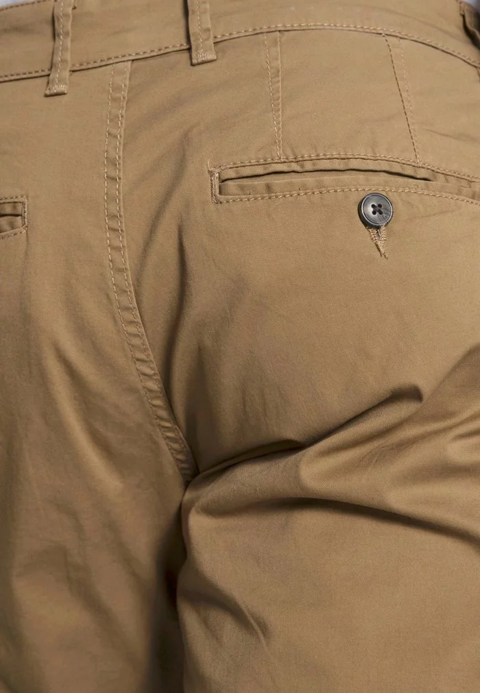 Selected Homme SLHSTRAIGHT PARIS - Short - Camel 5 Selected Homme SLHSTRAIGHT PARIS - Short - Camel – Image 5