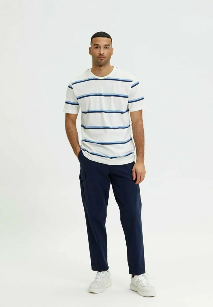 Selected Homme T-shirt Imprimé - Allure 2 Selected Homme T-shirt Imprimé - Allure – Image 2