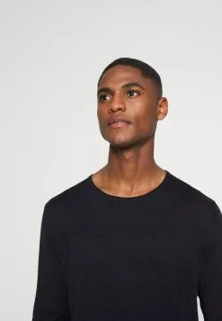 Selected Homme SLHROME LS CREW NECK G NOOS - Pullover - Dark Sapphire 13 Selected Homme SLHROME LS CREW NECK G NOOS - Pullover - Dark Sapphire -Selected Homme Soldes Boutique eefd98db46c0416da96785789e9ee824