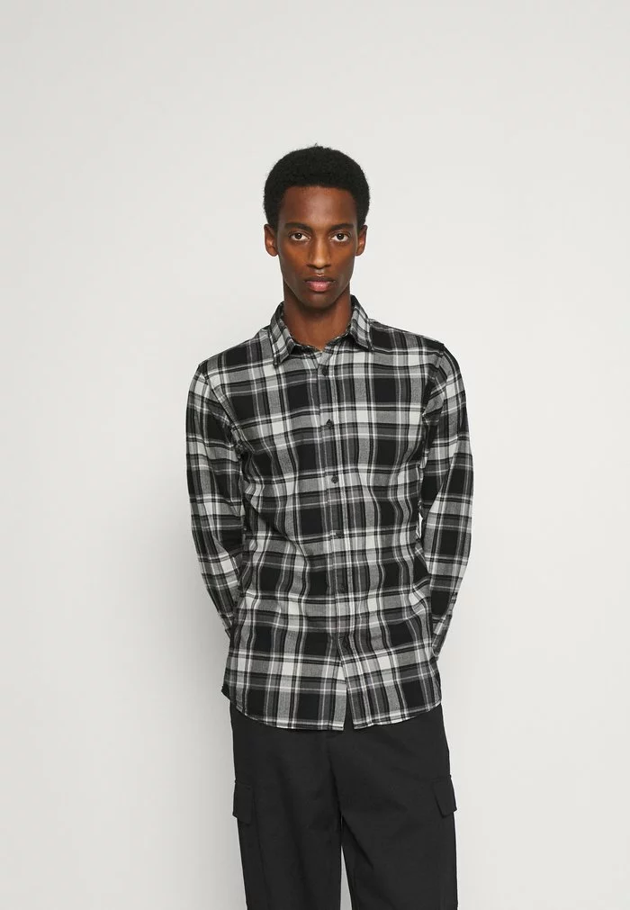 Selected Homme SLHSLIMTRENT SHIRT CHECK - Chemise - Black 1 Selected Homme SLHSLIMTRENT SHIRT CHECK - Chemise - Black