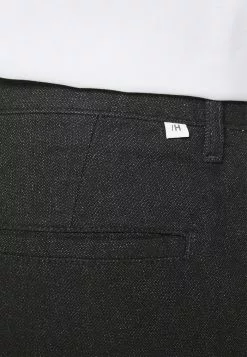 Selected Homme SLHSLIMTAPERED NORMAN PANTS - Pantalon Cargo - Black -Selected Homme Soldes Boutique f10831125e1640d3825f305747304f2e