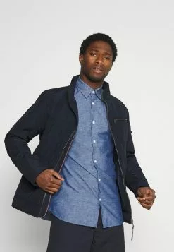 Selected Homme SLHREGNEW SHIRT - Chemise - Medium Blue Denim -Selected Homme Soldes Boutique f1ae4aff558a4517bffe49444e082154