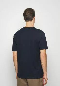 Selected Homme SLHFRESNO - T-shirt Basique - Sky Captain 8 Selected Homme SLHFRESNO - T-shirt Basique - Sky Captain -Selected Homme Soldes Boutique f2864af724d84ae6b30c835aa0fc8229