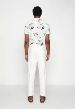 Selected Homme SLIMTAPERED NEWTON - Pantalon Classique - Cloud Dancer -Selected Homme Soldes Boutique f39fbd02e55b4a39bfed14441c88476c