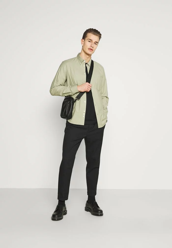 Selected Homme SLHRELAXFREDDIE POCKET ONECK - T-shirt Imprimé - Black 2 Selected Homme SLHRELAXFREDDIE POCKET ONECK - T-shirt Imprimé - Black – Image 2