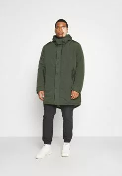 Selected Homme SLHSUST ICONICS FISHTAIL - Parka - Climbing Ivy