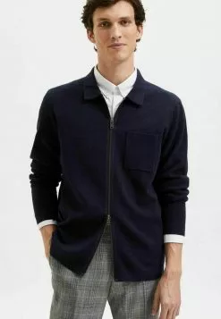 Selected Homme Gilet - Sky Captain 10 Selected Homme Gilet - Sky Captain -Selected Homme Soldes Boutique fce4ef10324b4b21a9bac539d64f9a85