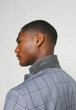 Selected Homme SLHSLIM KYLELOGAN - Blazer - Light Blue/blue -Selected Homme Soldes Boutique fd4bdf0e294a4e1ca9c0d614a5c645b2