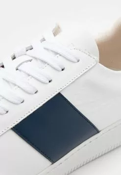 Selected Homme SLHOSCAR CLEAN - Baskets Basses - Dark Navy 14 Selected Homme SLHOSCAR CLEAN - Baskets Basses - Dark Navy -Selected Homme Soldes Boutique fd8022c7f3e943cfa0ec1d3fc657a16d